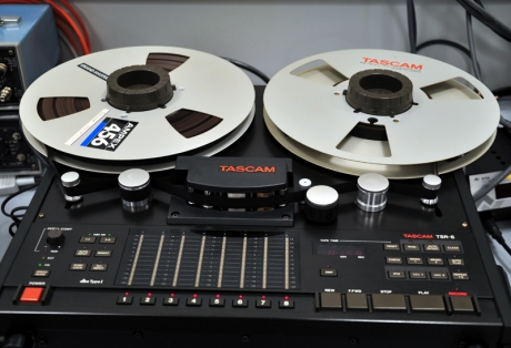 Tascam TSR-8